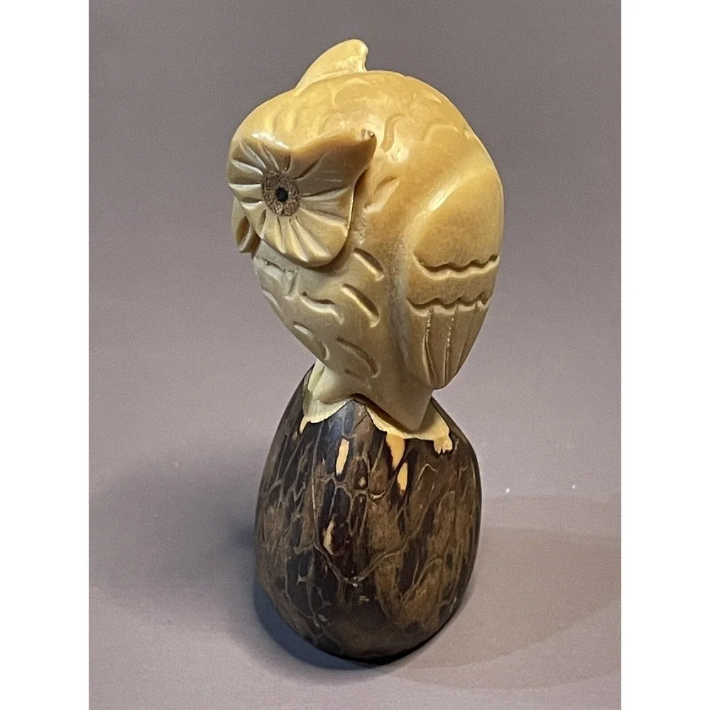 Owl Hand Carved Tagua Nut Vegetable Ivory Figurine Bird  Vintage